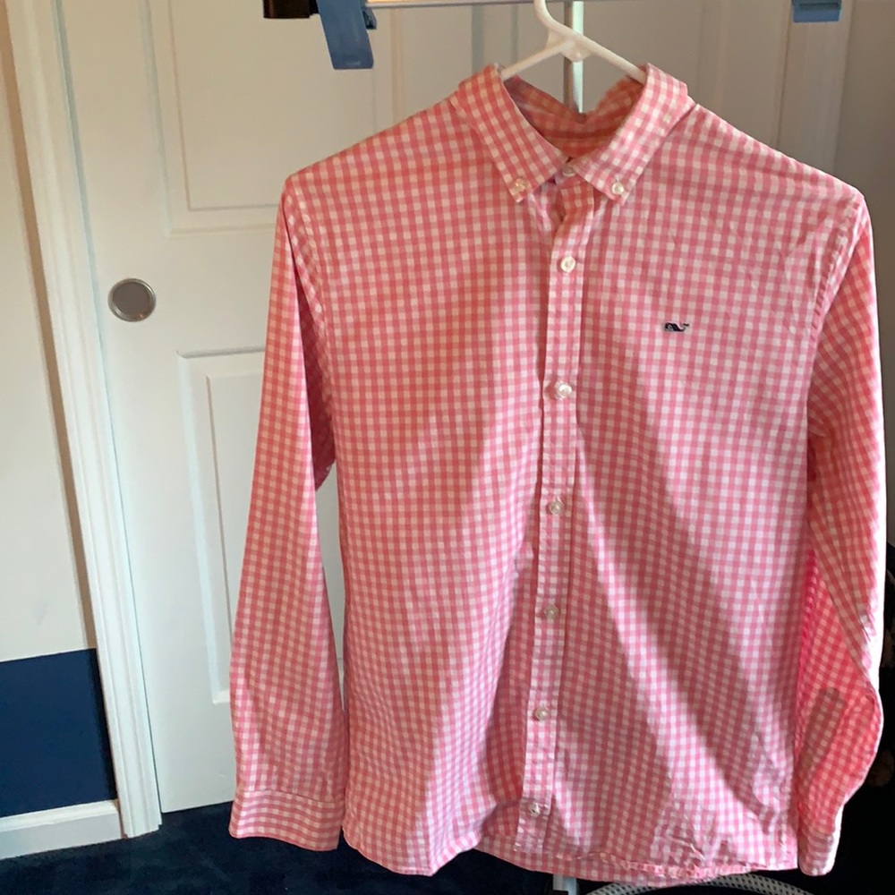 Gently Worn Boys Large Vineyard Vines dress shirt.